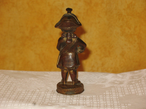 Scultura militare in bronzo, piccola vetrina, XX secolo