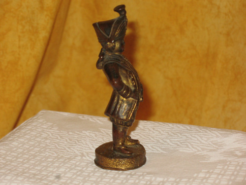 Scultura militare in bronzo, piccola vetrina, XX secolo