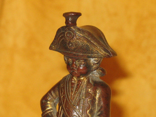 Scultura militare in bronzo, piccola vetrina, XX secolo