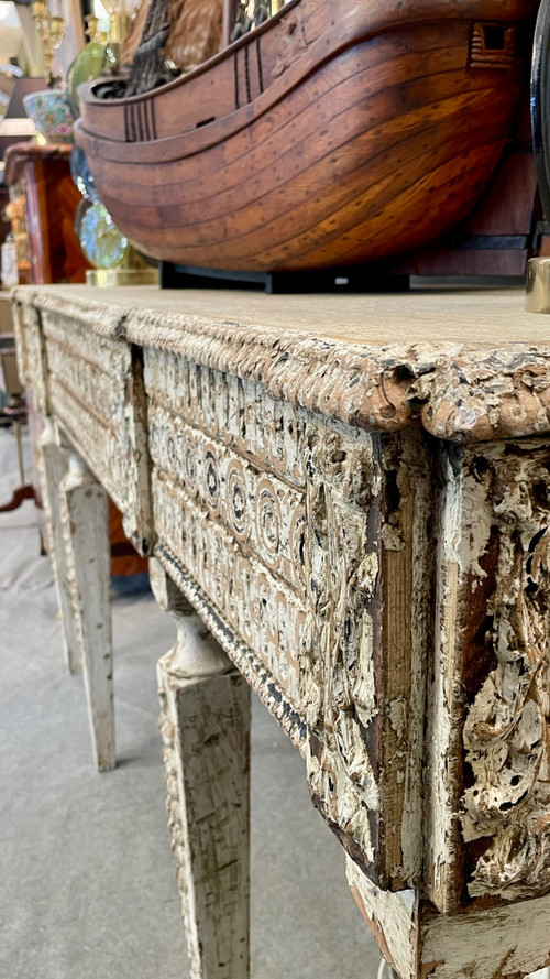 Deux consoles style Louis XVI, XIXe siècle 