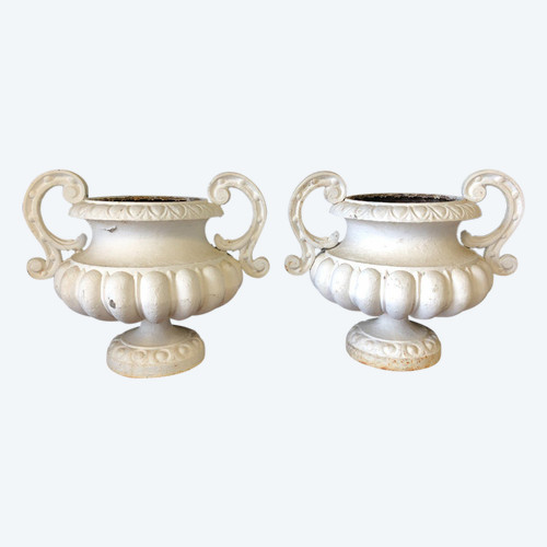 Pair Of Garden Cast Iron Vases Late 19th Century