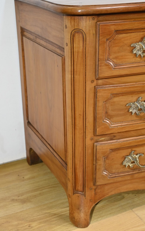 Kommode aus Kirschbaum Massivholz, Epoche Transition Louis XIV / Regency - Anfang 18.