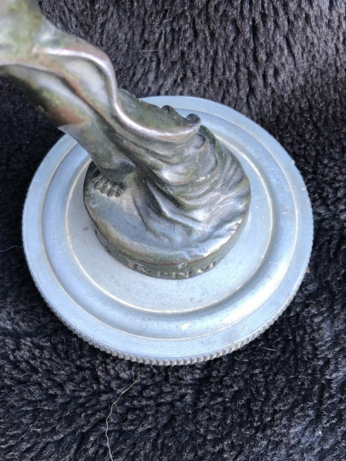 Tappo del radiatore in bronzo di Max Le Verrier - Art Déco