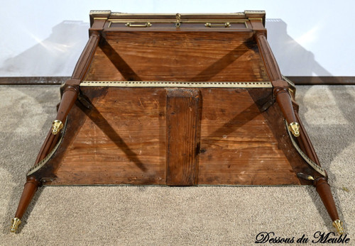Piccola console in mogano, periodo Luigi XVI - Fine XVIII secolo