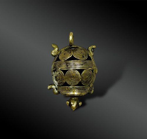 TURTLE PENDANT - Ashanti culture, Mali - First half of the 20th century