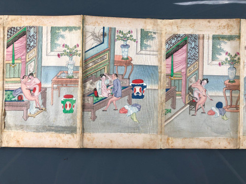 Album erotico cinese a fisarmonica 12 acquerelli su seta dell'inizio del XIX secolo