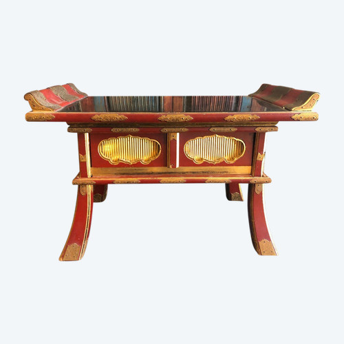 Ancienne Table d'Autel - Japon - Laque Réhaussée d'éléments En Métal Ciselé Et Doré époque Edo