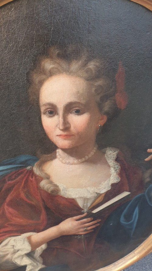 Porträt einer Dame mit Fächer, oval gerahmt, 18. Jahrhundert