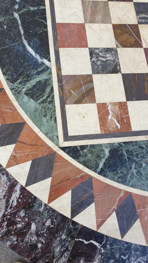 Guéridon En Marbre Avec Plateau En Marqueterie, XIXème Siècle