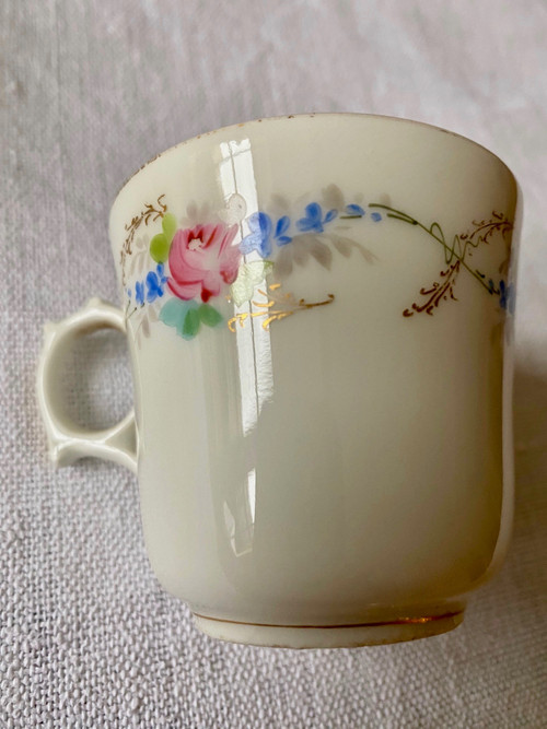 Porcelain coffee set