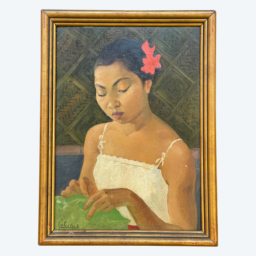  LAFUGIE Léa (1890-1972) - Portrait of a young Cambodian woman, oil on panel, 33 x 23.5 cm