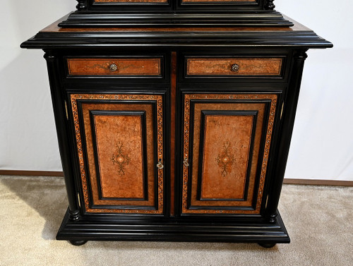 Petit Buffet Deux-Corps en Bois Noirci et Loupe de Thuya, estampillé Gordóvil, goût Renaissance, Esp