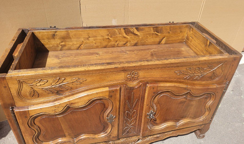 *special offer *Provençal dough mixer, carved walnut, early 19th century