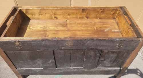*special offer *Provençal dough mixer, carved walnut, early 19th century