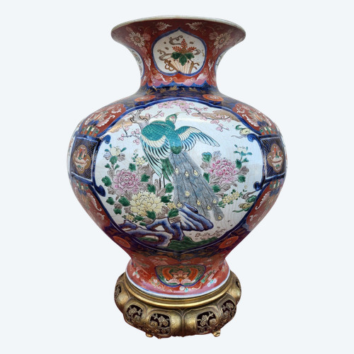 Large Imari Vase With Bronze, Late 19th Century