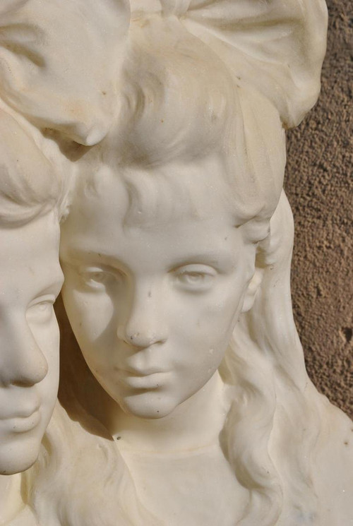 *Offre spéciale *Busti di giovani donne, marmo di Carrara, fine XIX secolo