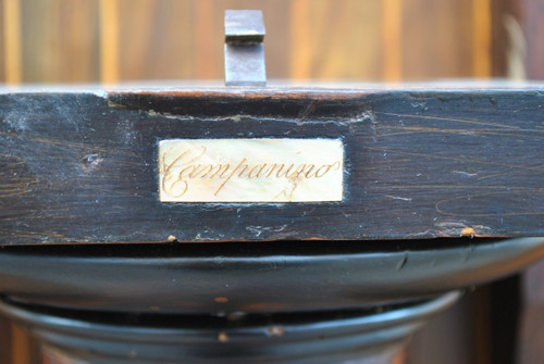 Tavolo "Campanino" in legno esotico intarsiato, firmato, XIX secolo