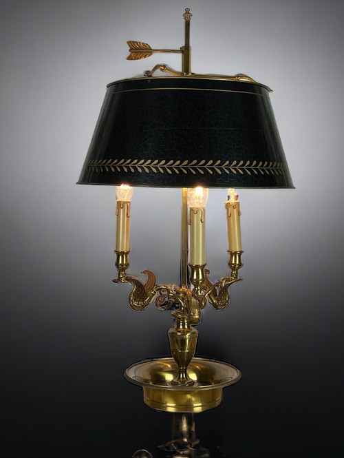 LAMPE BOUILLOTTE ANCIENNE EN BRONZE DORÉ A DECOR DE CYGNES / ABAT JOUR EN TÔLE