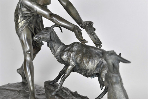*Offre spéciale*Drouot, Large Orientalist Bronze Woman with Goat, Late 19th Century
