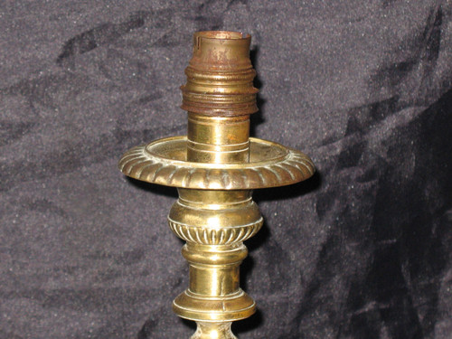 Pair of candlesticks mounted as bronze lamps from the early 20th century