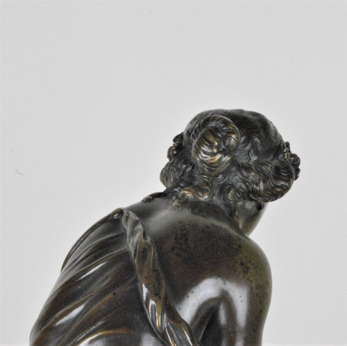 Orologio in bronzo, donna con fiori, Schenewerk, XIX secolo