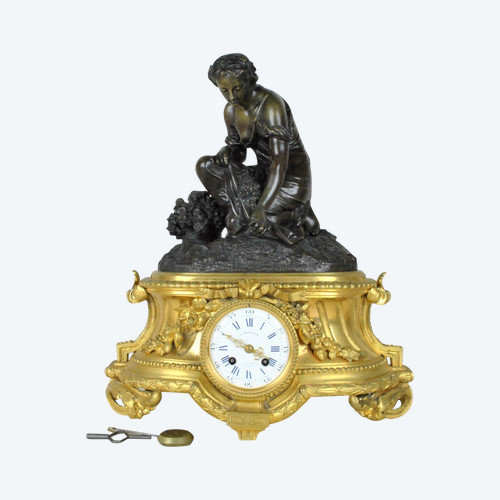 Orologio in bronzo, donna con fiori, Schenewerk, XIX secolo
