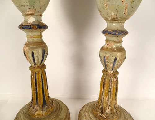 Paire grands pique-cierges bois sculpté polychrome bougeoirs XVIè XVIIème