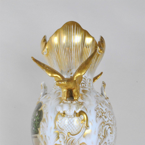 Grande vaso da sposa in porcellana, metà del XIX secolo