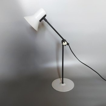 Superb Space Age white table lamp from the 1970s by Veneta Lumi