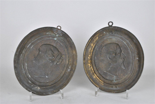 Napoleone III e Eugenia, Coppia di medaglioni in bronzo, XIX secolo