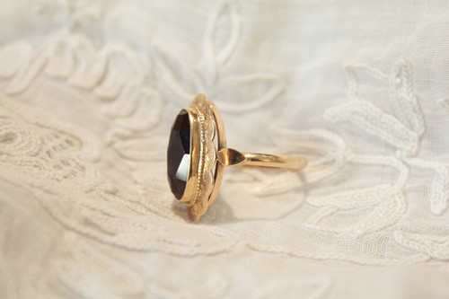 Anello marquise in oro giallo e granato misura dito 54