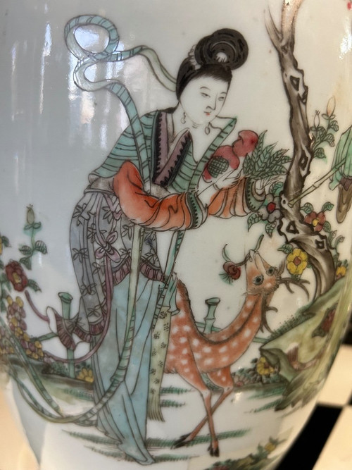 Große chinesische Porzellanvase, spätes 19. Jahrhundert – Chinesisch