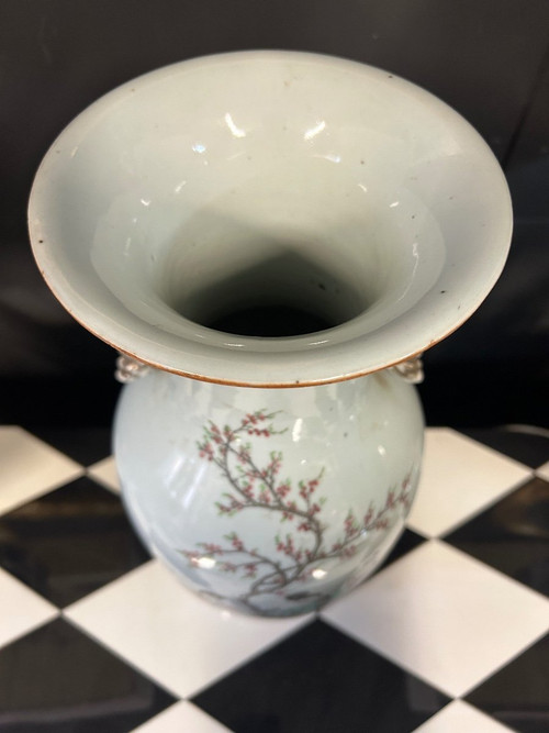 Große chinesische Porzellanvase, spätes 19. Jahrhundert – Chinesisch