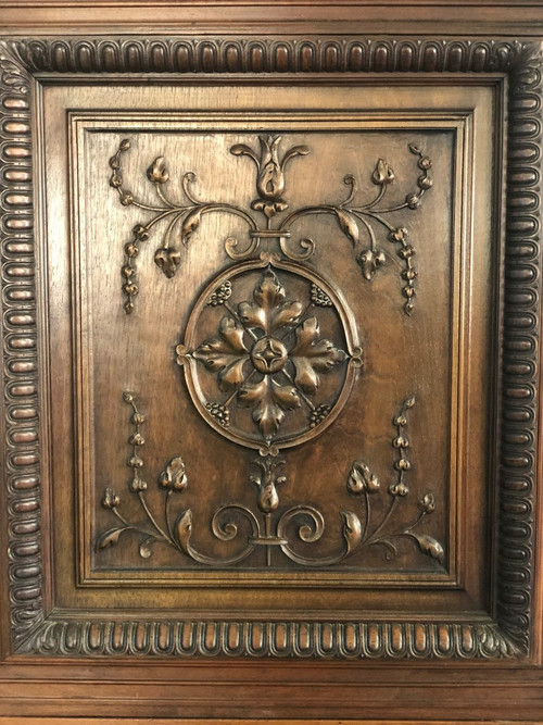 Crédence- buffet- cabinet  Néo- Renaissance En Noyer incrusté  De Marbre époque XIXéme
