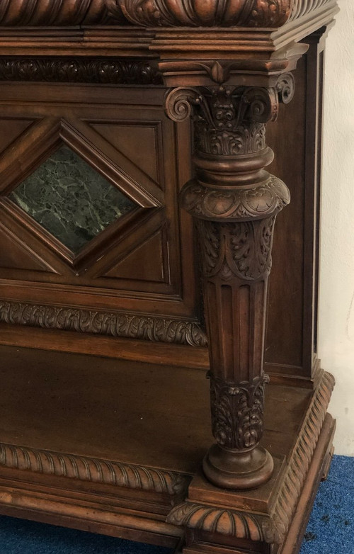 Crédence- buffet- cabinet  Néo- Renaissance En Noyer incrusté  De Marbre époque XIXéme