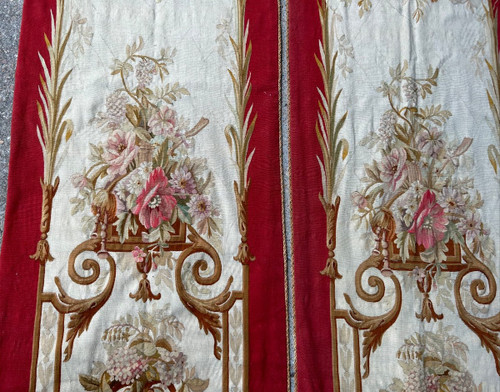 Pair Of Doors In Aubusson Tapestry Late 19th Century