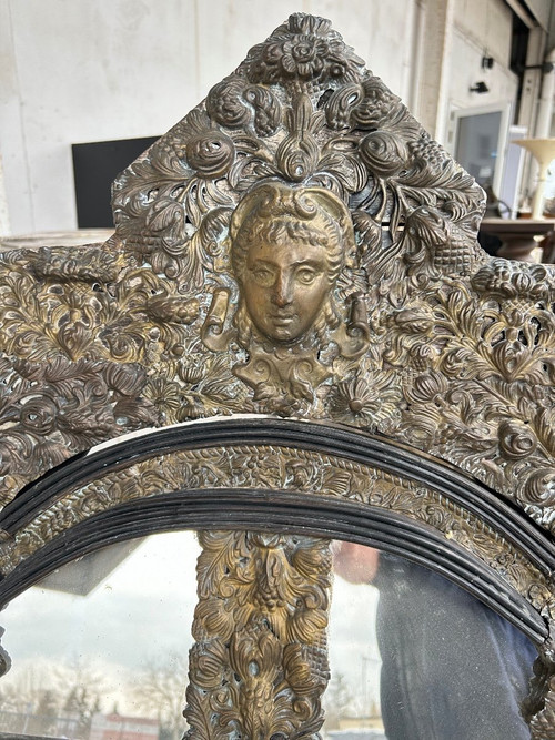 Specchio in ottone e legno annerito in stile Luigi XIII, 1880 circa, H: 149 cm