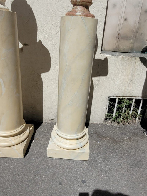 Büste eines römischen Kaisers auf Säule, patinierter Stuck, 20. Jahrhundert