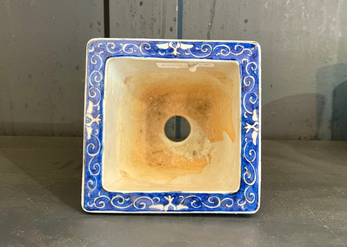Small Chinese Porcelain Planter, 20th Century