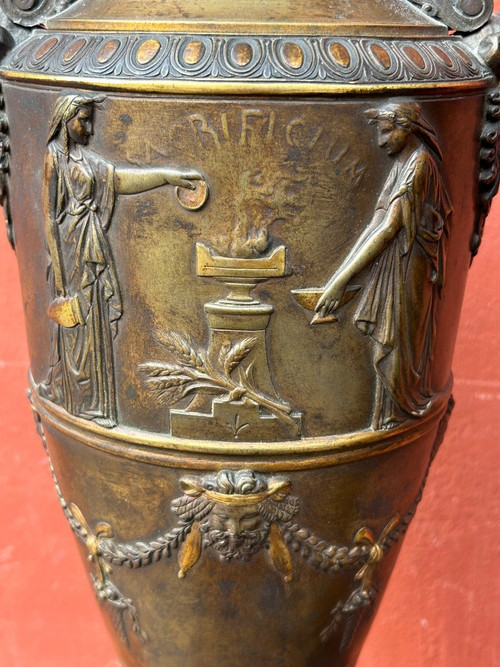 Paire De Vases Amphore Néo - Grec En Bronze à Deux Patines - France Fin XIXéme