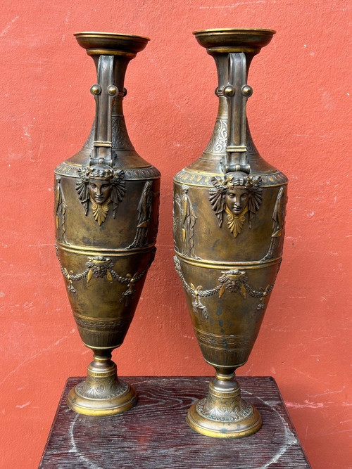 Paire De Vases Amphore Néo - Grec En Bronze à Deux Patines - France Fin XIXéme