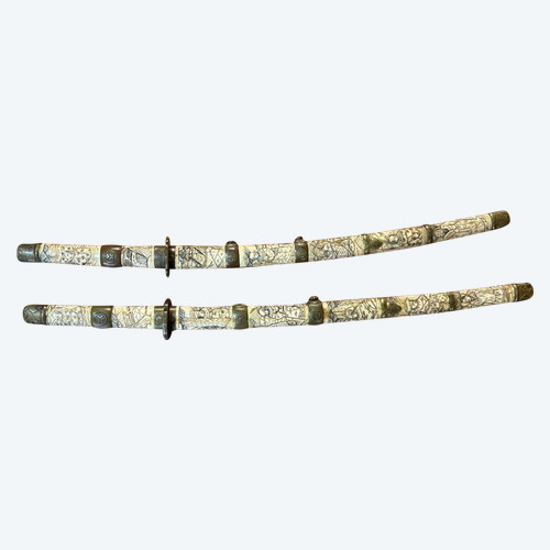 Coppia di spade giapponesi - osso intagliato Circa 1900 Giappone - Katana - Wakizashi
