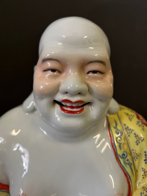 Bouddha - Budai - Putai Rieur En Porcelaine Polychrome émaillée Chine Début XXe