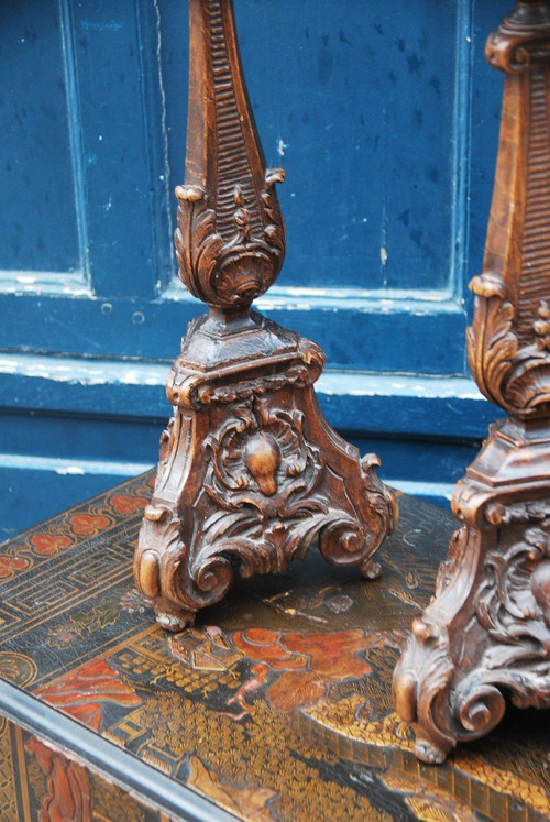 Coppia Di Candelieri In Legno Intagliato Epoca Luigi XIV