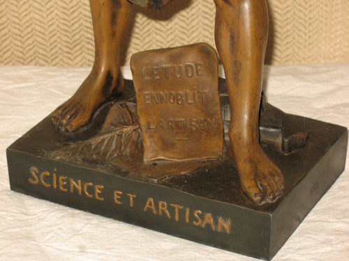 Grande scultura in regola di Emile Picault, Science et Artisan del XIX secolo