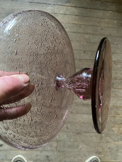 Very elegant cake stand in blown and bubbled purplish pink glass from Biot, 1960s