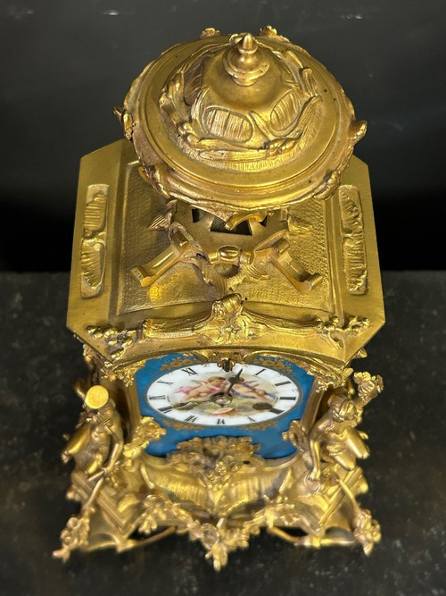 Pendule Bronze Doré Et Plaques De Porcelaine D’époque Napoléon III