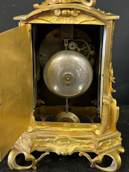 Pendule Bronze Doré Et Plaques De Porcelaine D’époque Napoléon III