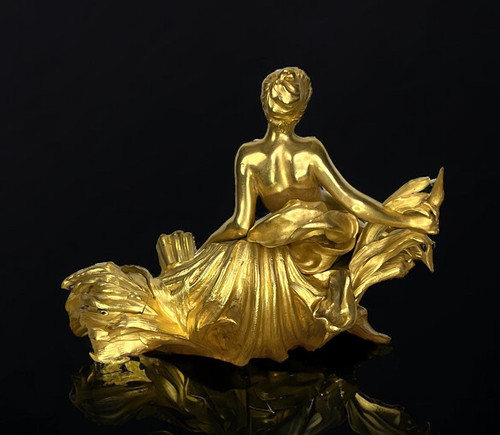 RAOUL LARCHE / COUPE /  ENCRIER DIT " A LA NYMPHE VICTORIEUSE EN BRONZE DORÉ