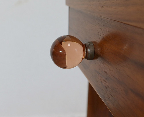 Pair of corner bedside tables in Walnut – 1940